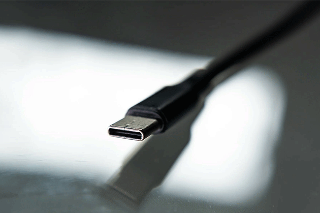 沙特推進統一電子設備充電端口為“USB type-C”