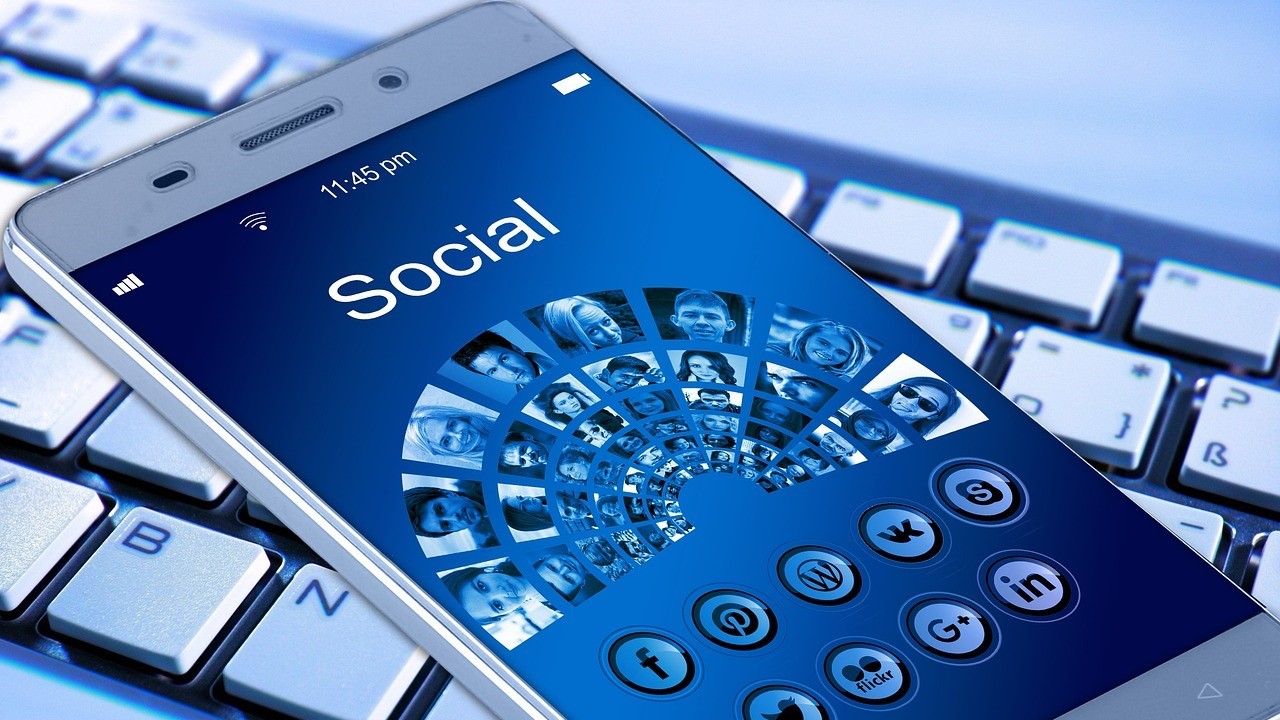 The South East Asian mobile phone market has great potential!